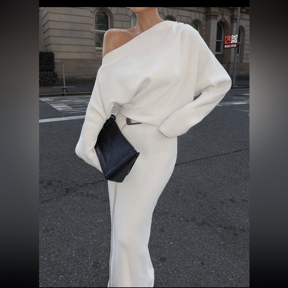 Off Shoulder Long Sleeve Maxi Dress